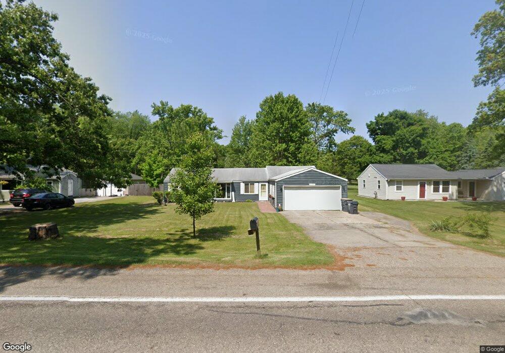 9088 Oakland Dr, Portage, MI 49024 - photo 1