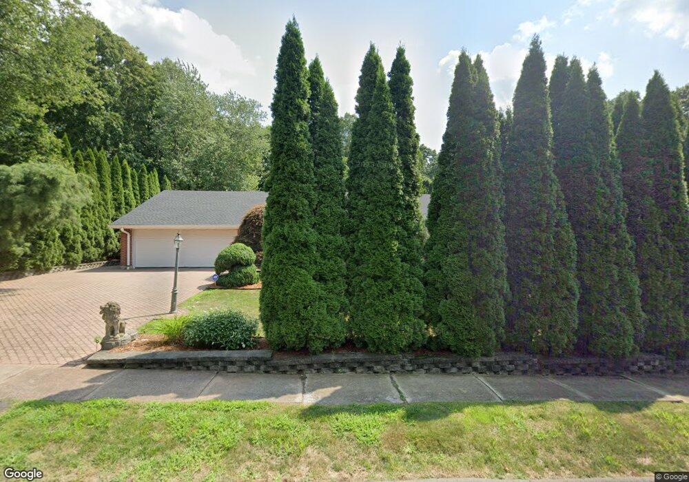 14 Baneberry Ln, Wethersfield, CT 06109 - photo 1