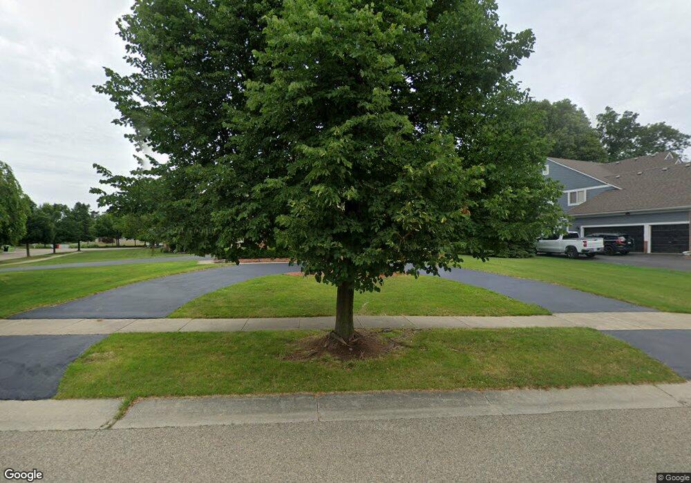 7312 Silverbeech Ln, West Bloomfield, MI 48323 - photo 1