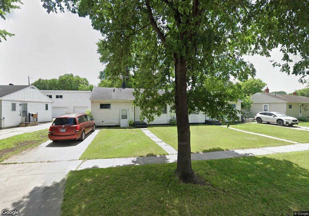 1822 7th Ave S unit 1824, Fargo, ND 58103 - photo 1