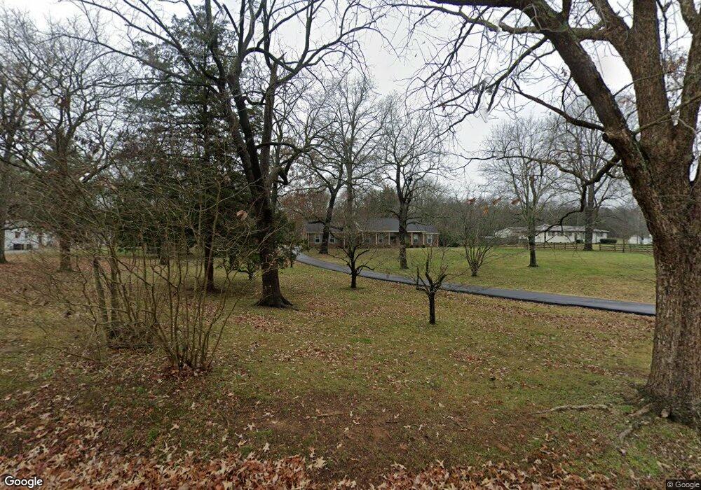 916 Phelan Dr, Lebanon, TN 37090 - photo 1