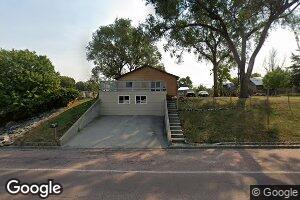 807 S Main St, Chamberlain, SD 57325