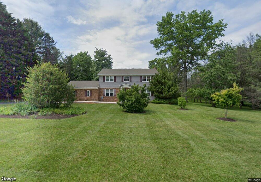 2402 Crestnoll Rd, Reisterstown, MD 21136 - photo 1