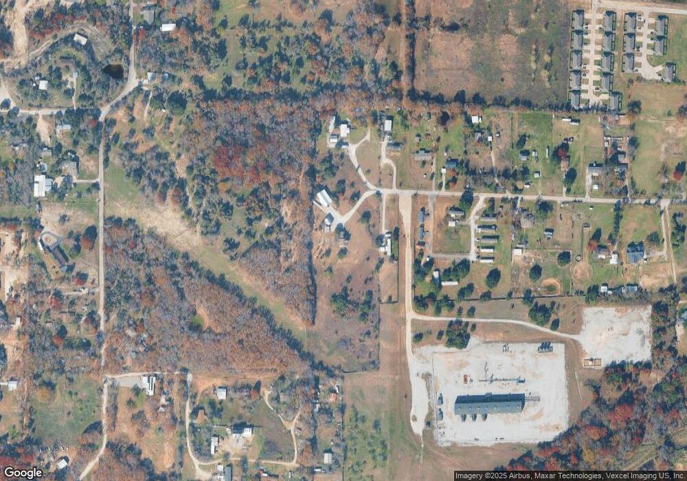 999 Fox Ln, Azle, TX 76020 - photo 1