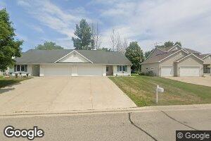 437 Beverly St, Wanamingo, MN 55983