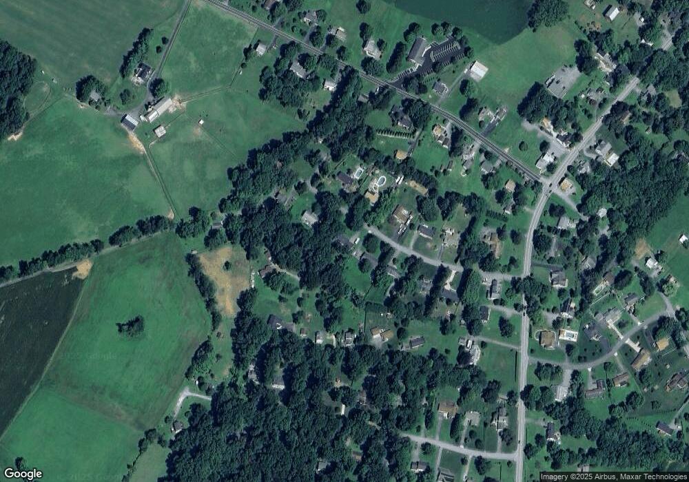 611 Blankner Rd, Sykesville, MD 21784 - photo 1