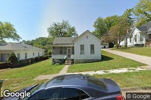 506 N 5th St, Louisiana, MO 63353