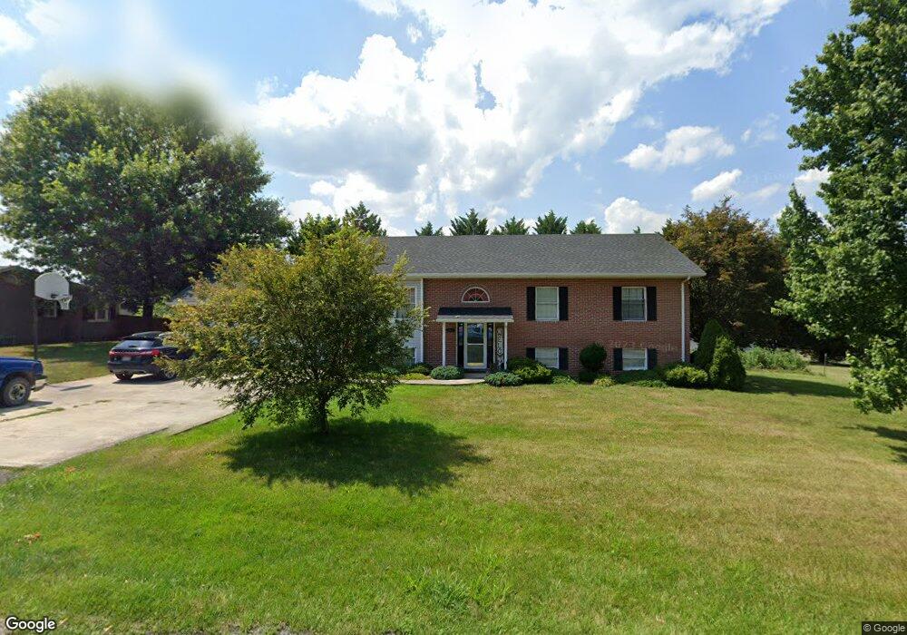 508 Sunrise Dr, Moorefield, WV 26836 - photo 1