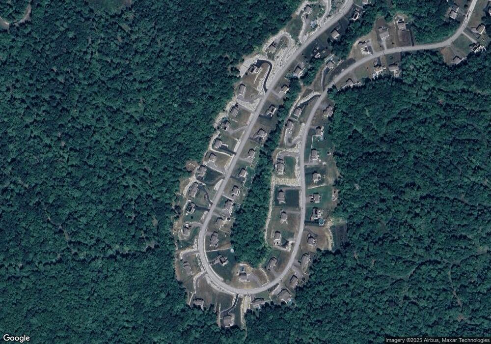 135 Timber Ridge Dr, Milford, NH 03055 - photo 1