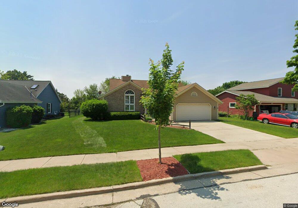 1918 Rustic Way, Waukesha, WI 53186 - photo 1