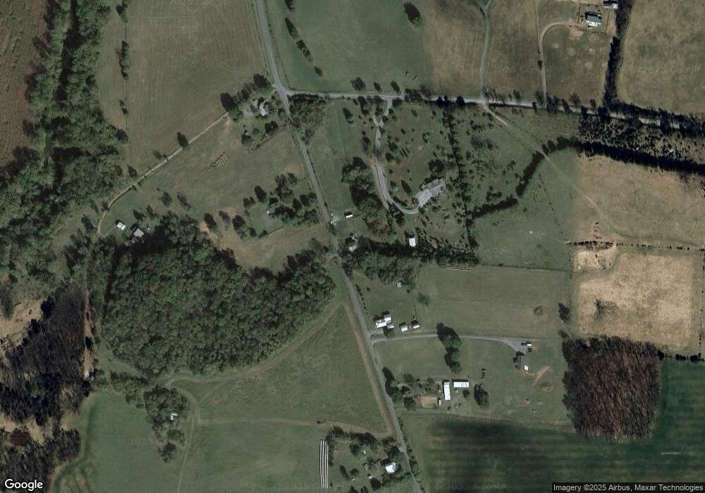 802 Sandy Hook Rd, Luray, VA 22835 - photo 1