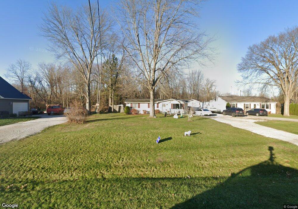 3492 Ravenswood Rd, Port Huron, MI 48060 - photo 1