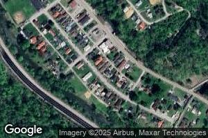 209 Sherman St, Sylvester, WV 25193