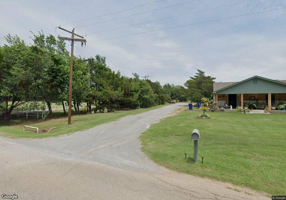 3202 N Country Club Rd, Duncan, OK 73533 - photo 1