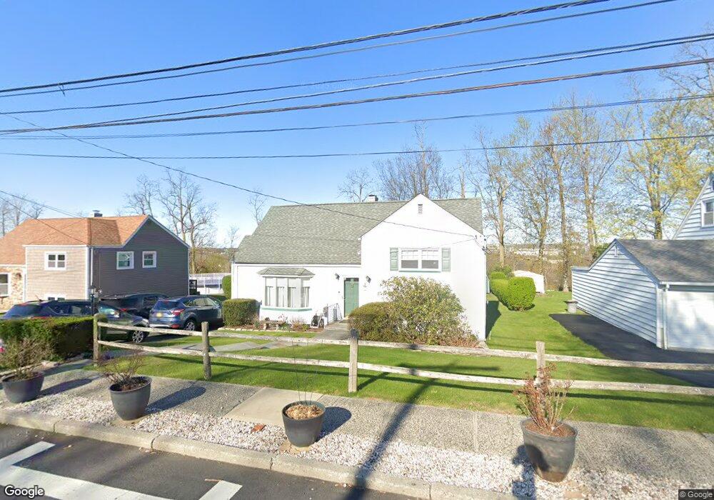 16 Montclair Rd, Yonkers, NY 10710 - photo 1