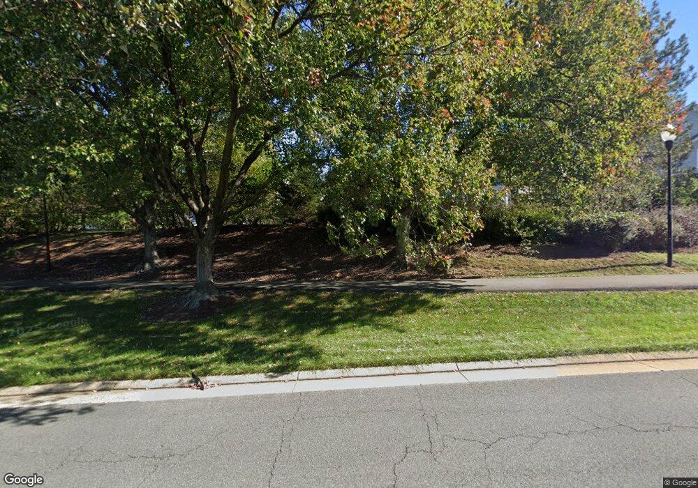 46717 Ashmere Square, Sterling, VA 20165 - photo 1