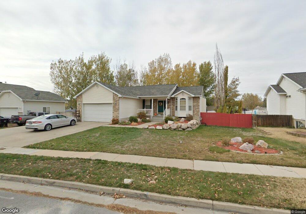 2062 S 1575 W, Syracuse, UT 84075 - photo 1