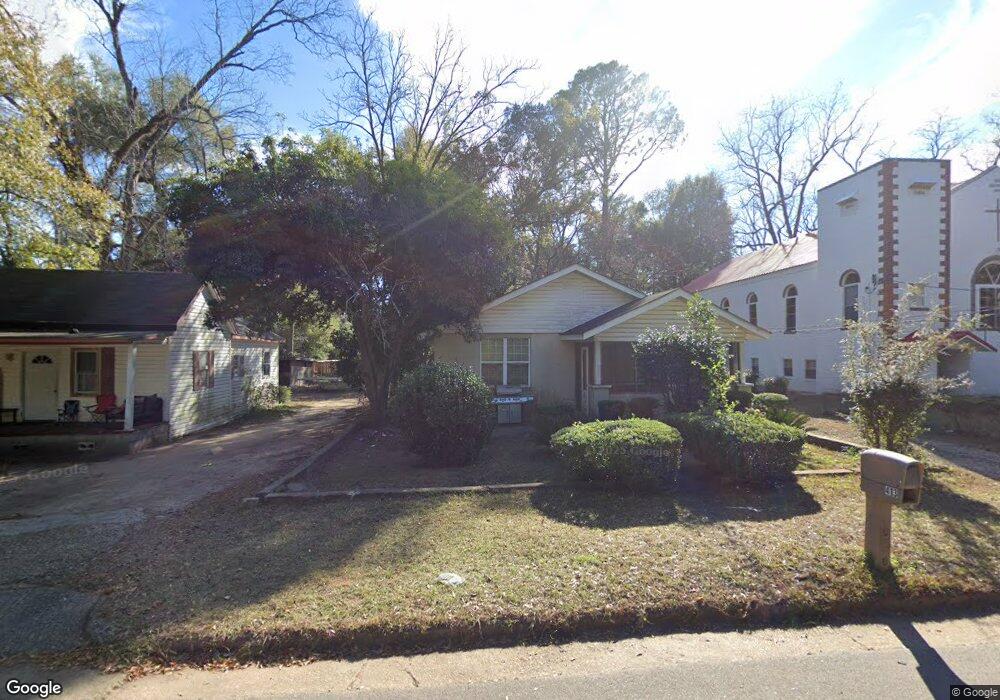 413 Campbell St, Bainbridge, GA 39819 - photo 1