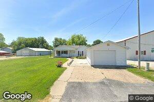 305 Smith St, Ursa, IL 62376