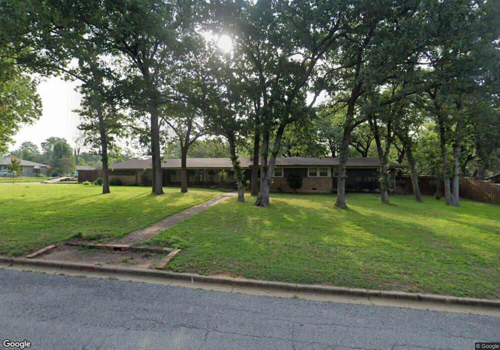 900 S Fairbanks Ave, Denison, TX 75020 - photo 1