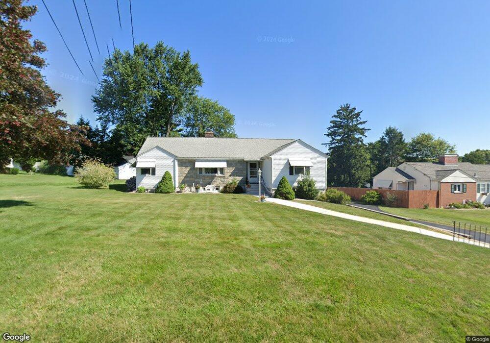 83 Burwood Rd, Wethersfield, CT 06109 - photo 1