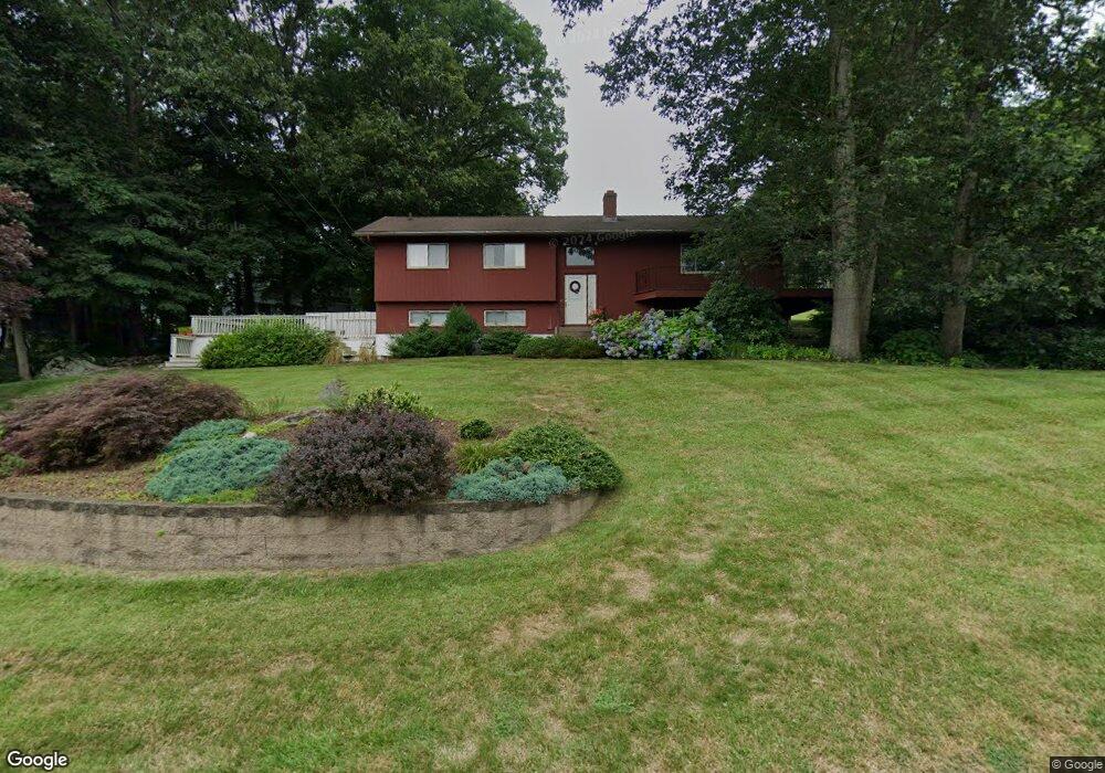 45 Tanglewood Dr, Norwich, CT 06360 - photo 1