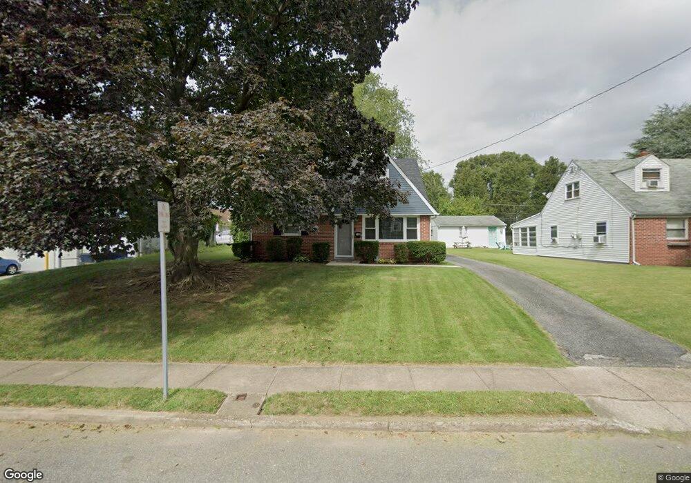 104 Roberts Rd, Brookhaven, PA 19015 - photo 1