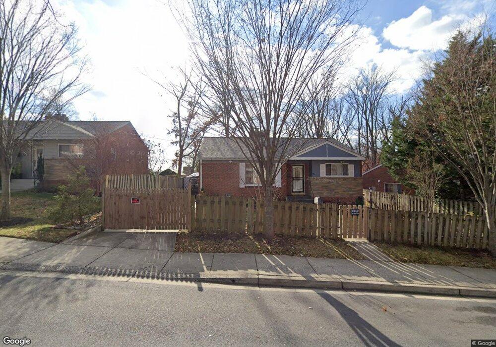 1207 Holton Ln, Takoma Park, MD 20912 - photo 1