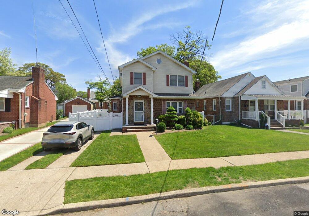 161 Grange St, Franklin Square, NY 11010 - photo 1