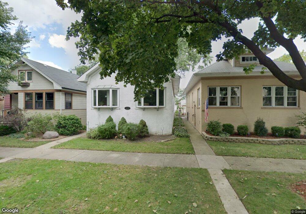 1172 S Elmwood Ave, Oak Park, IL 60304 - photo 1