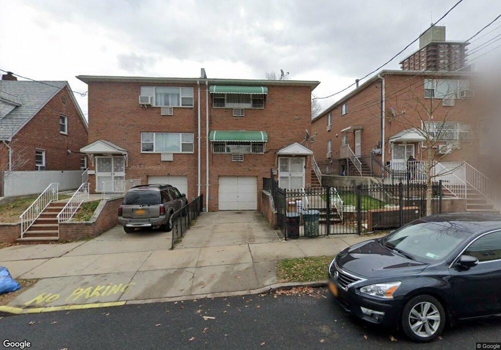 6145 160th St unit 2Fl, Fresh Meadows, NY 11365 - photo 1