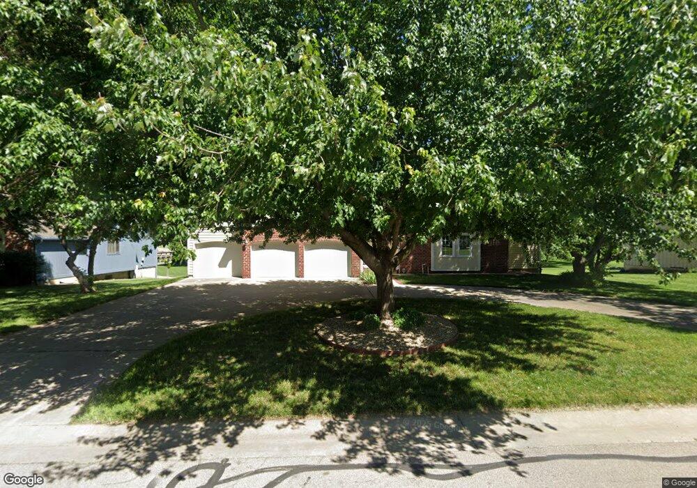 3716 SW Stutley Rd, Topeka, KS 66610 - photo 1