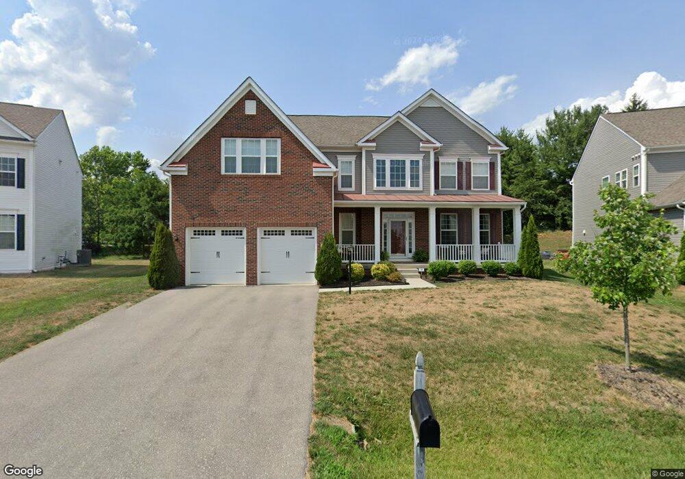 19018 Maple Valley Cir, Hagerstown, MD 21742 - photo 1