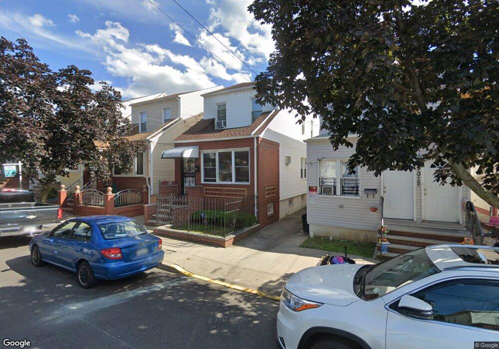 9014 Silver Rd, Ozone Park, NY 11417 - photo 1