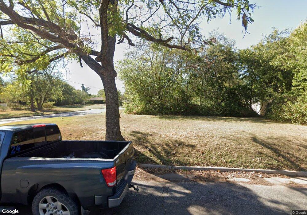 802 N Union Ave, Shawnee, OK 74801 - photo 1