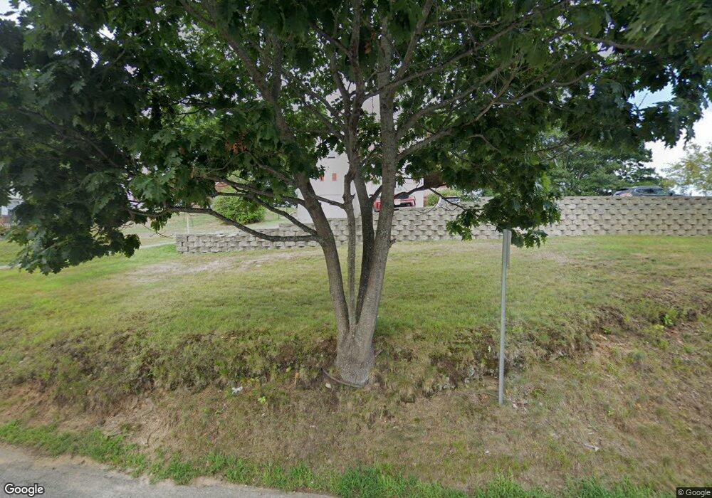 6 Hillcrest Ave, Old Orchard Beach, ME 04064 - photo 1