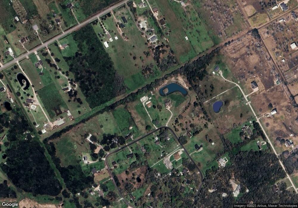 14014 Patricia Ln, Alvin, TX 77511 - photo 1