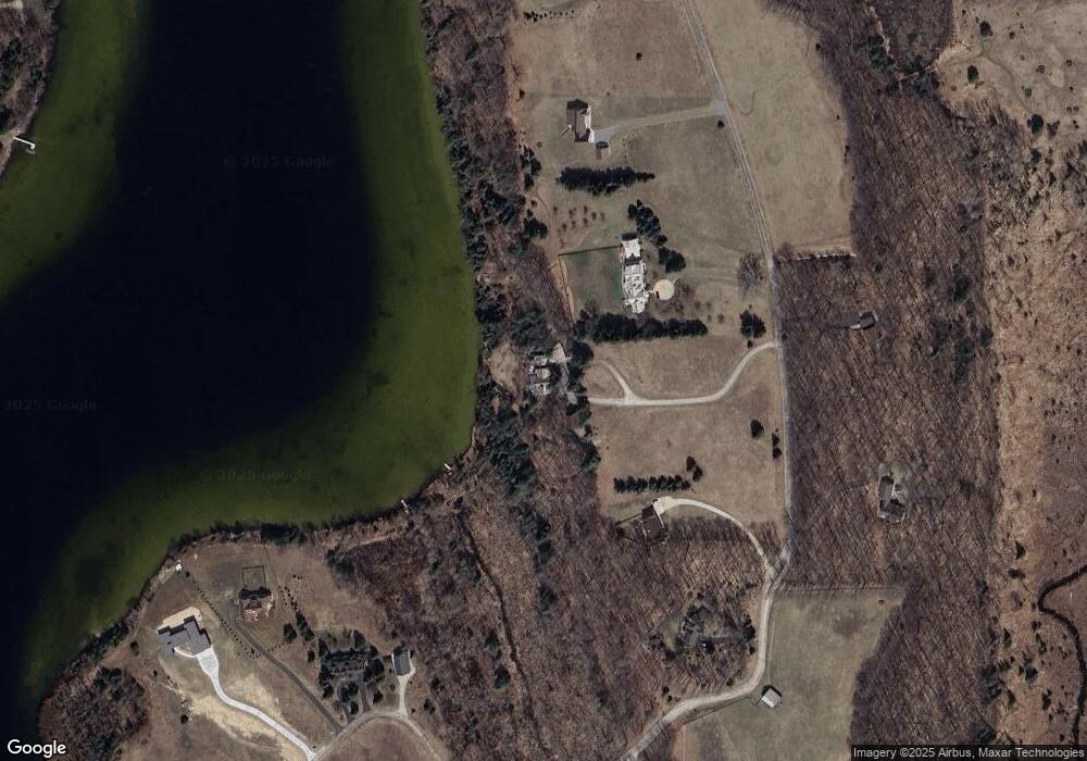 8085 Mulberry Ln, Charlevoix, MI 49720 - photo 1