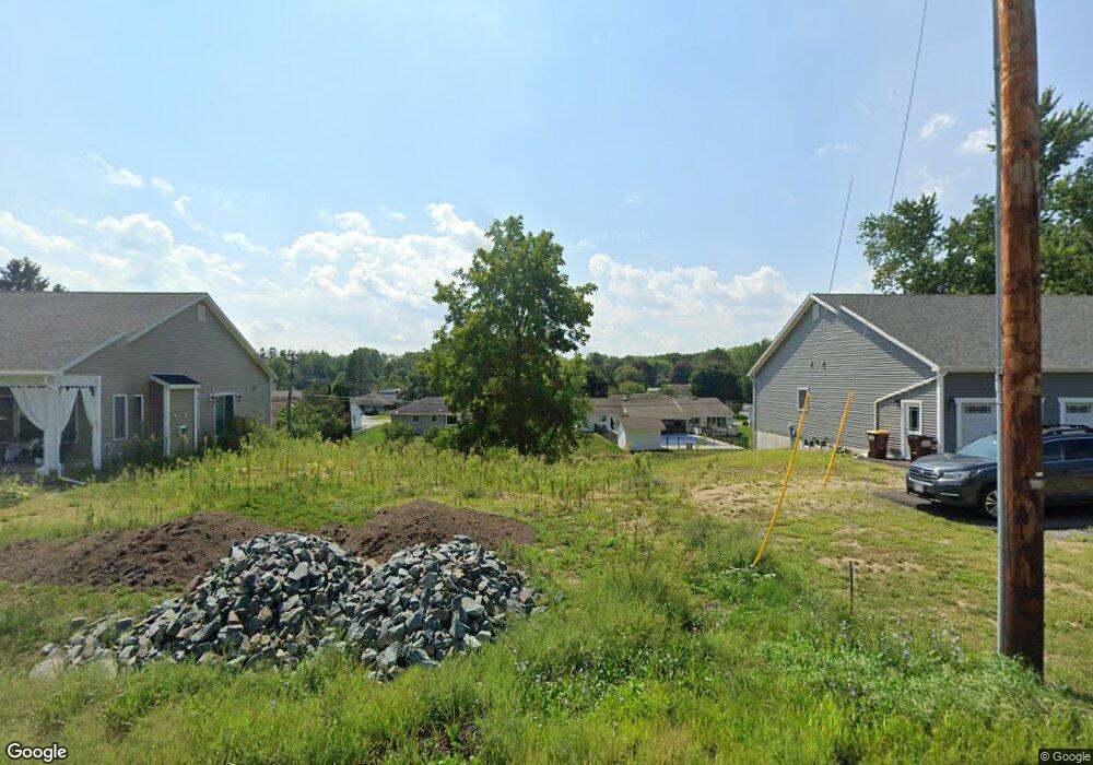 651 Mohawk Ave unit 651, Schenectady, NY 12302 - photo 1