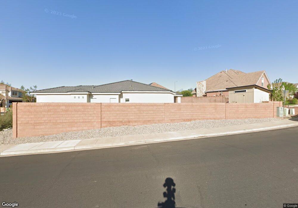 856 S 5 Sisters Dr unit 2, St. George, UT 84790 - photo 1