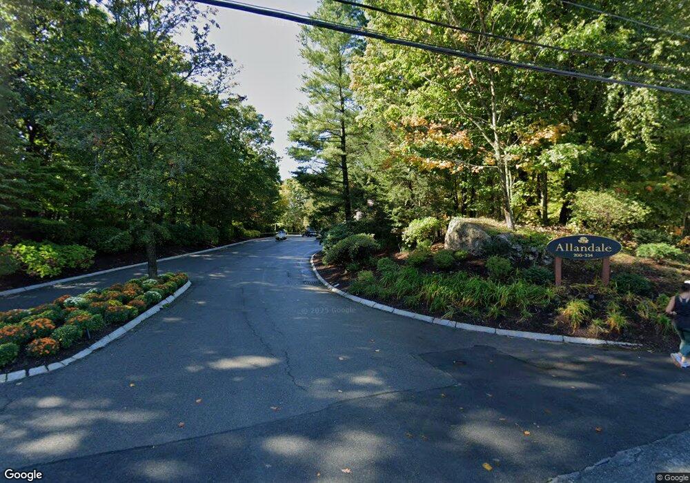 200 Allandale Rd unit 2C, Boston College, MA 02467 - photo 1