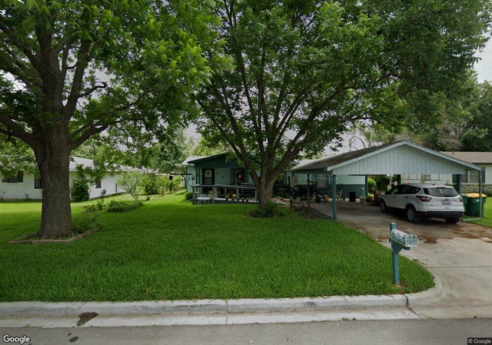 138 Meadowbrook St, Robinson, TX 76706 - photo 1