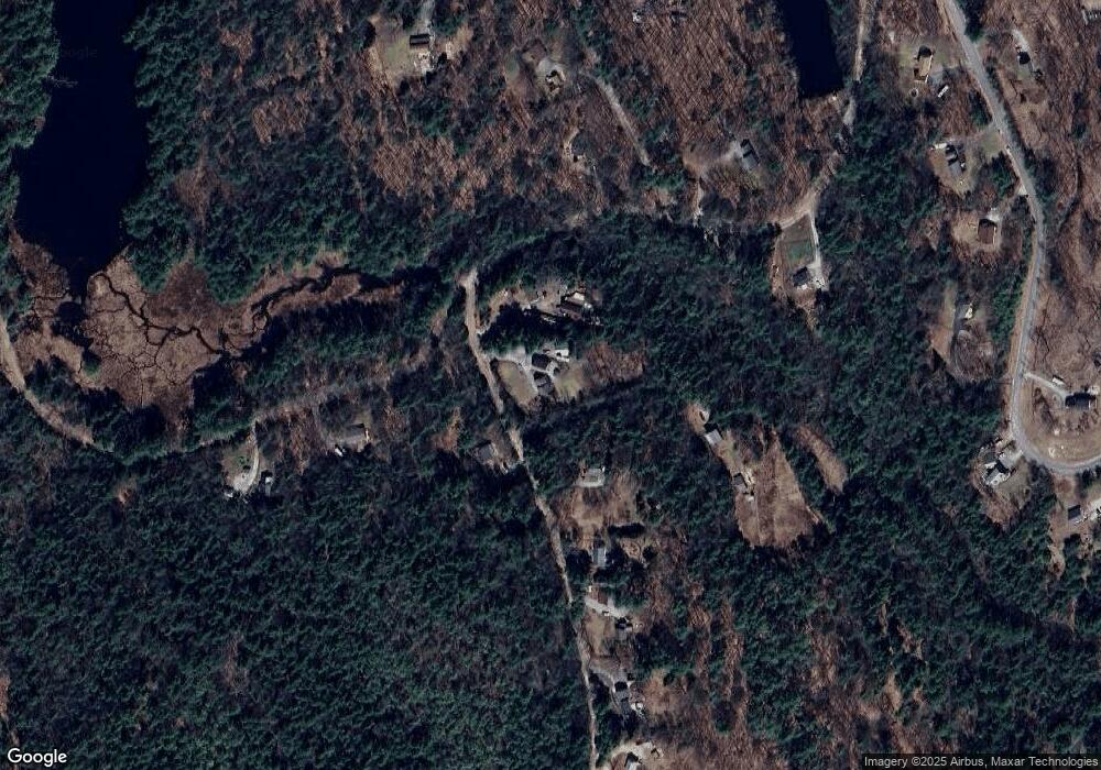 122 Cram Rd, Weare, NH 03281 - photo 1