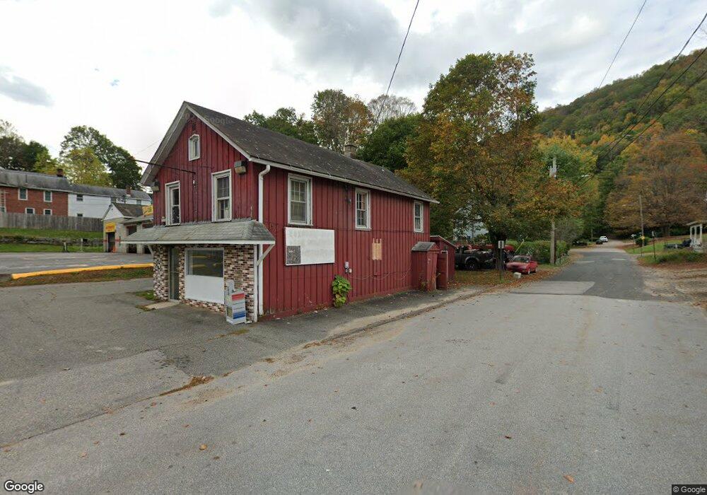 351 N Main St unit B, Winsted, CT 06098 - photo 1