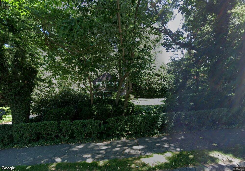 215 Franklin St, Newton, MA 02458 - photo 1