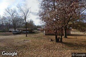 207 S Vine St, Hackett, AR 72937