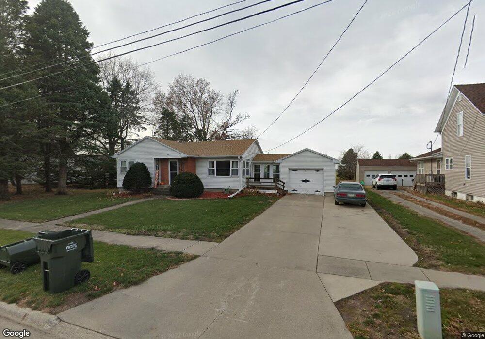 102 S West Ave, Baxter, IA 50028 - photo 1