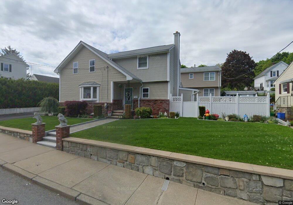 4 Alpine St, West Warwick, RI 02893 - photo 1