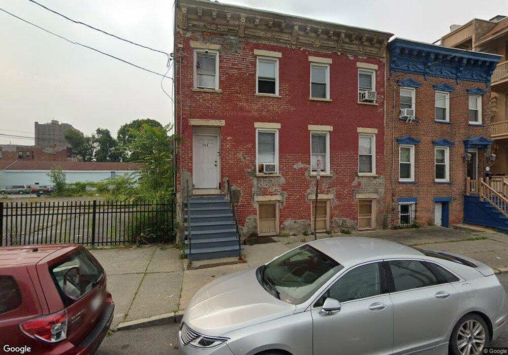 124 Lexington Ave, Albany, NY 12206 - photo 1