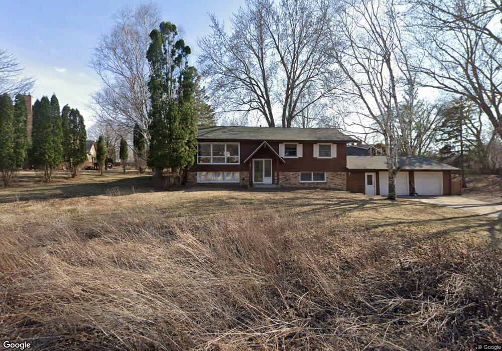 5984 Stoneybrook Dr, Minnetonka, MN 55345 - photo 1